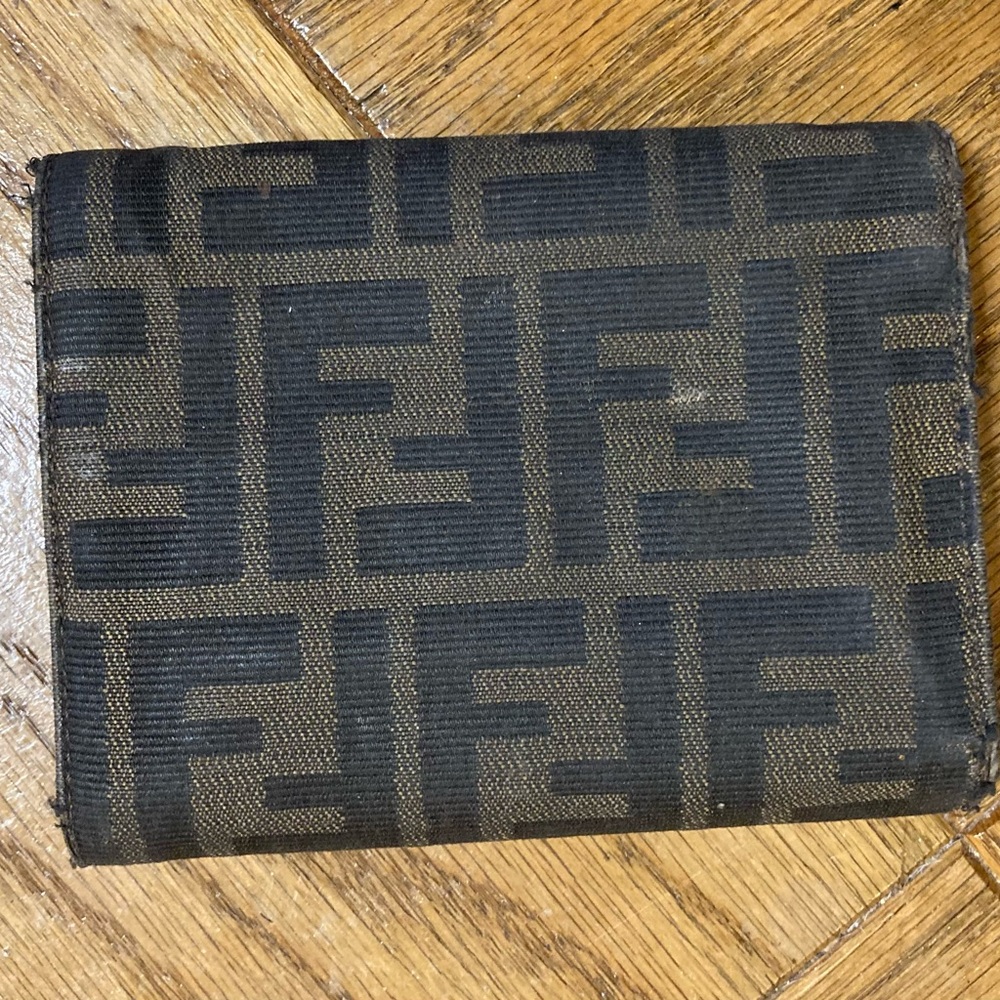 Fendi Black and Brown Monogram Wallet - Picture 2 of 4